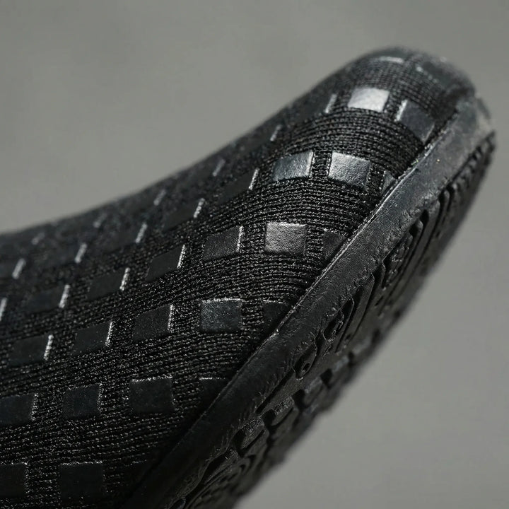 Vielseitiger Unisex Aquglide Aquaschuh für Strand, Fluss und Wassersport-Abenteuer.