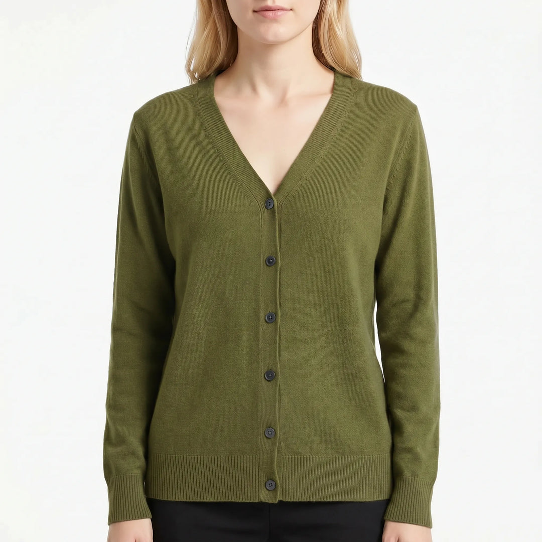 Bequeme Damen Strickjacke mit lockerem Schnitt, V-Ausschnitt und Knöpfen für hohen Tragekomfort.