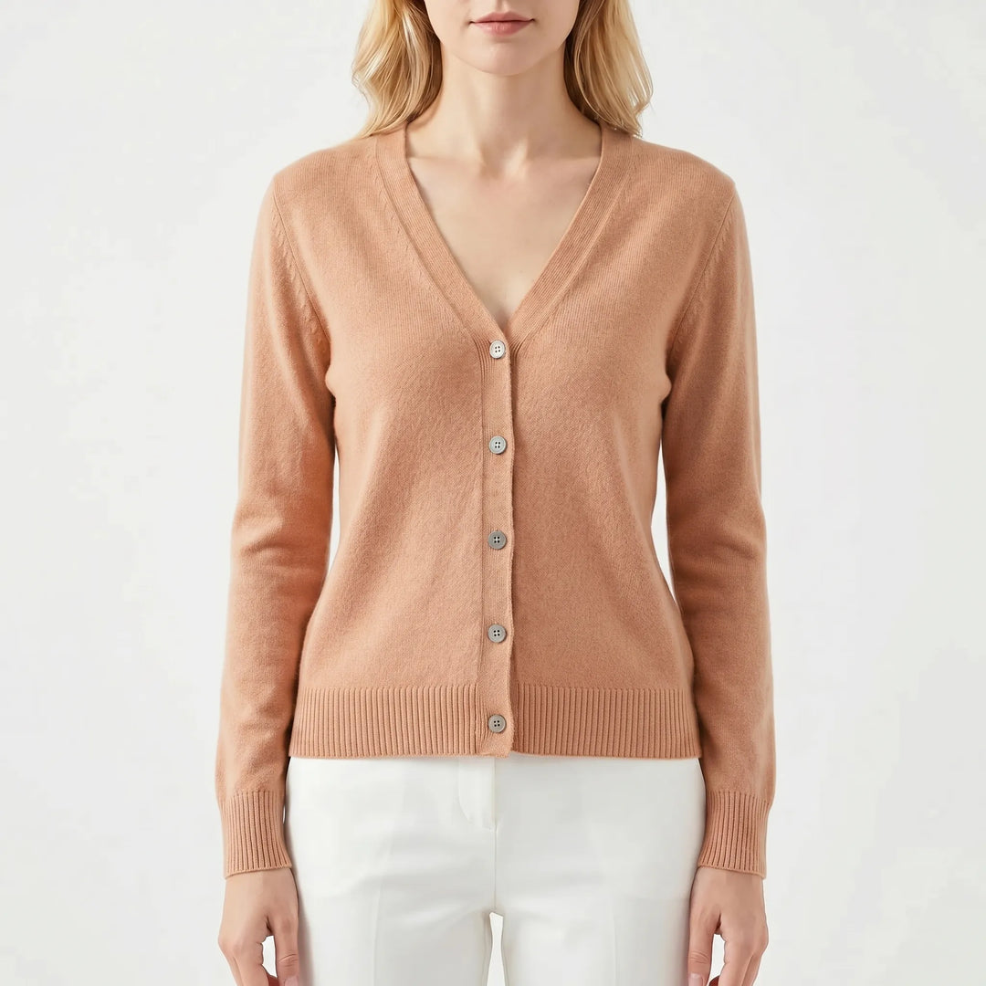 Bequeme Damen Strickjacke V-Ausschnitt, Feinstrick, ideal für kühlere Abende und Freizeit.