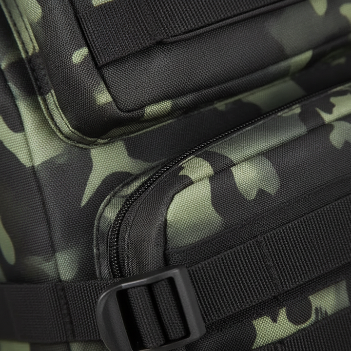 Wasserdichter taktischer Angelrucksack schützt Outdoor-Ausrüstung bei jeder Witterung.