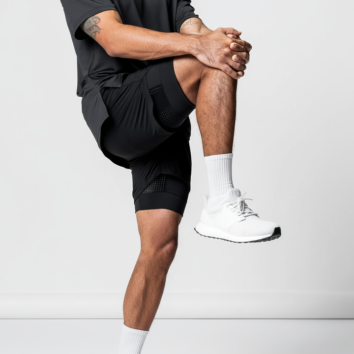 Atmungsaktive Herren Dynaflex Doppellagige Sportshorts, Grau, für optimalen Komfort & Schutz beim Lauftraining.