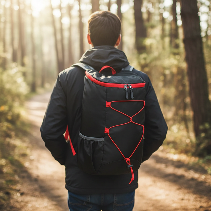 Faltbarer, wasserdichter Tagesrucksack, ideal für Reisen und Outdoor-Abenteuer. Leicht & kompakt.