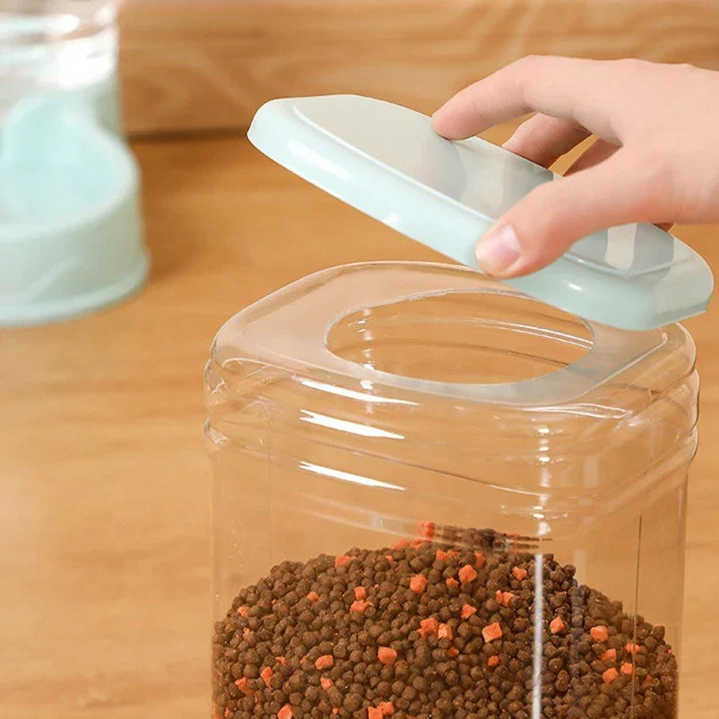 Nachfüllbarer 3,8L Futter- & Wasserspender für Katzen & Hunde. Einfache Befüllung, automatischer Tierbedarf.