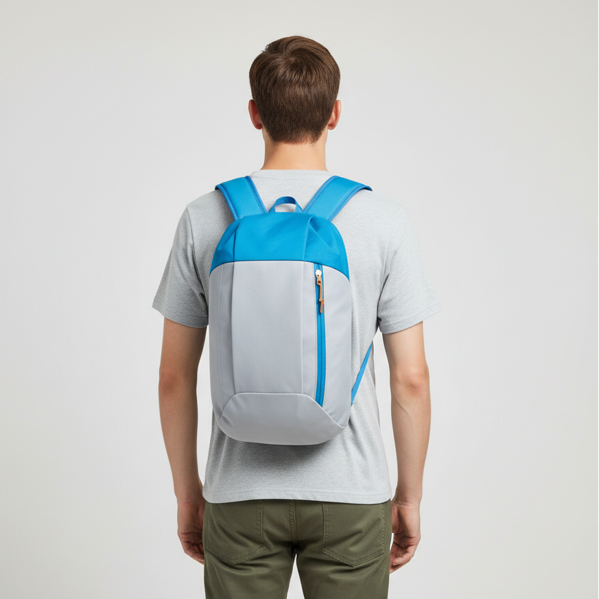 Detailaufnahme des strapazierfähigen, wasserabweisenden Oxford-Gewebes vom leichten Unisex Tagesrucksack.