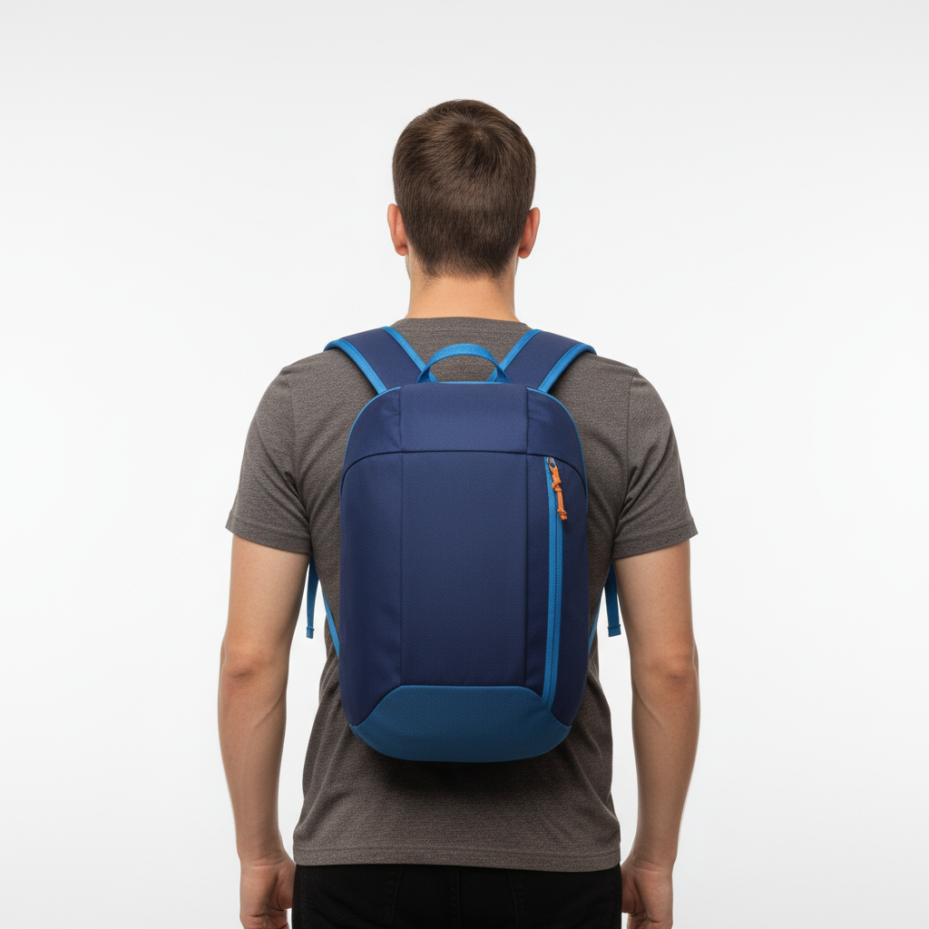 Hochwertige Reißverschlüsse und Details am kompakten Alltag-Rucksack, für Langlebigkeit konzipiert.