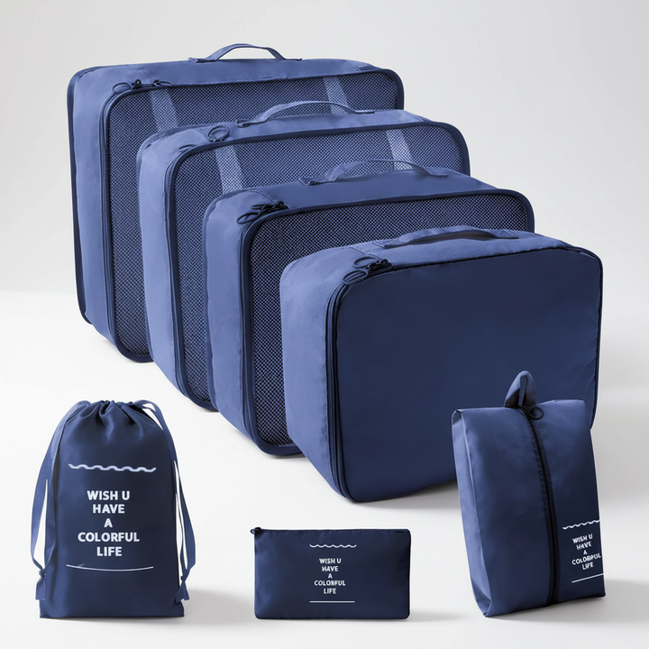 Kompakte Aufbewahrung: Packwürfel-Set spart Platz im Koffer und sorgt für perfekte Reiseorganisation.