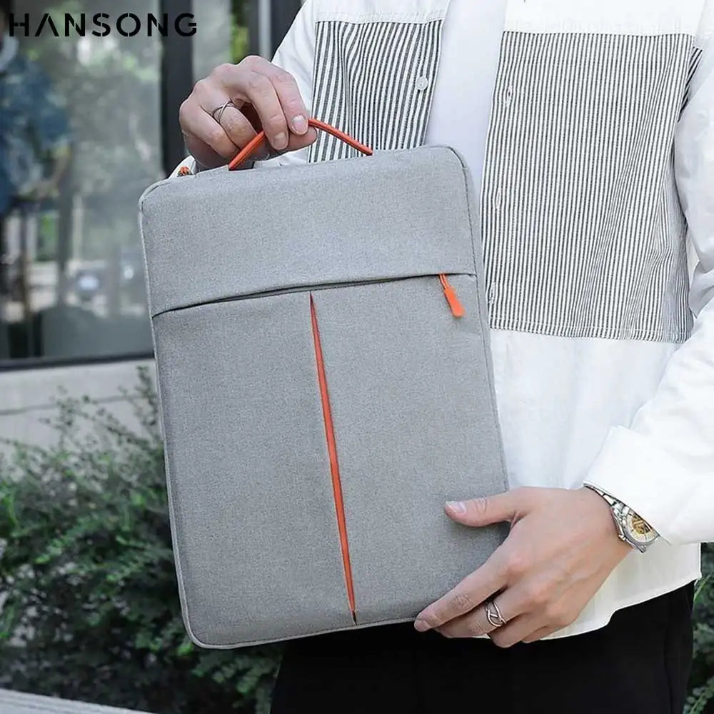 Die Ellion Notebook-Tasche, ein unverzichtbares Laptop-Zubehör für Schutz und Stil im Alltag.