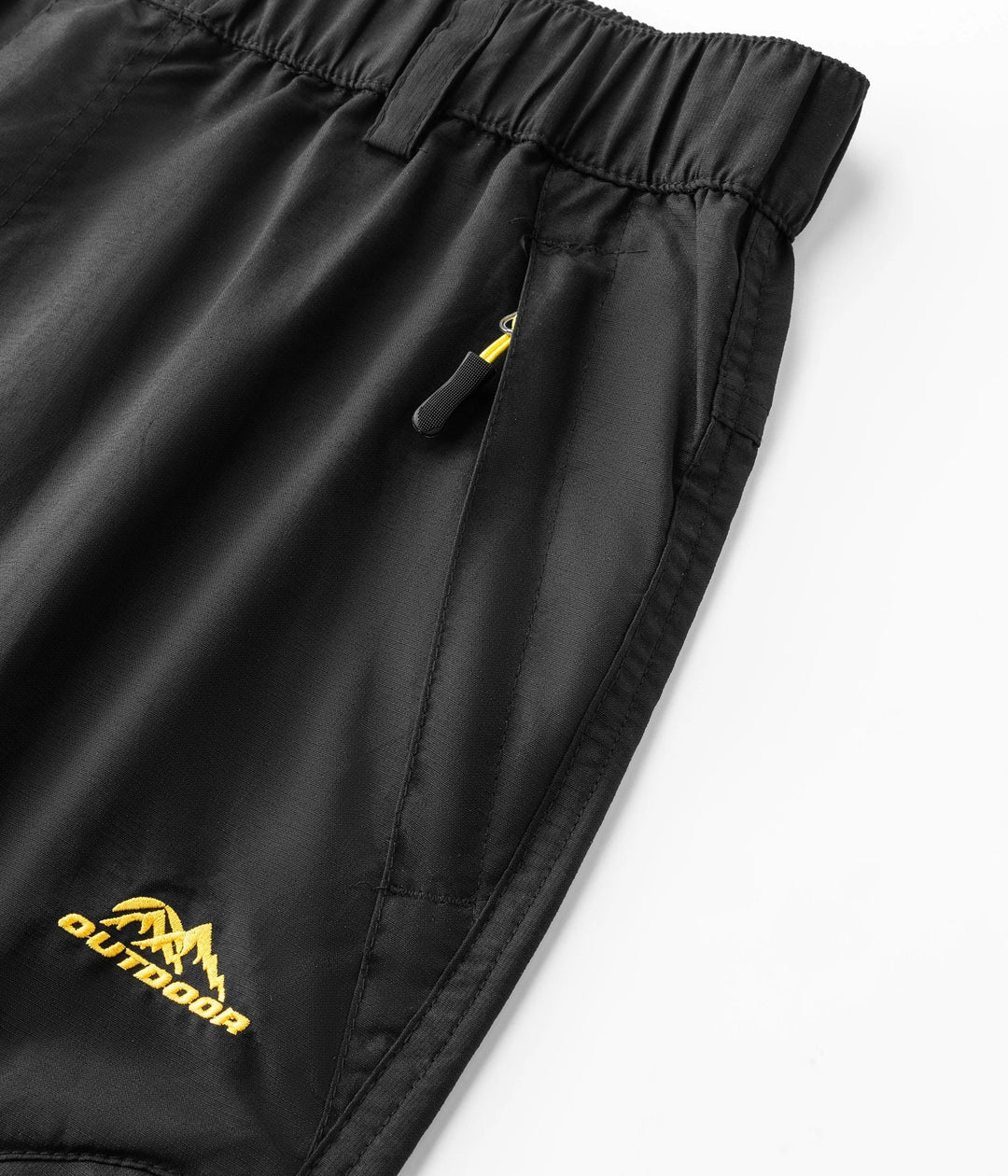 Sportliche Herren Zip-Off Hose. Leicht & atmungsaktiv, perfekt für Wanderungen & Outdoor-Abenteuer.