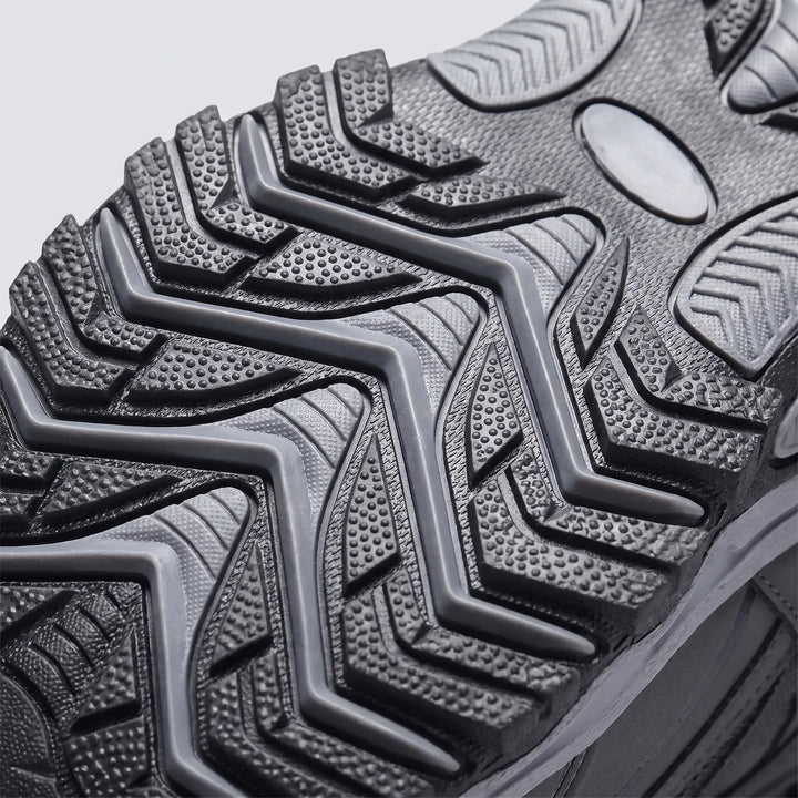 Robuste leichte Damen Wanderschuhe, halbhoch, mit griffiger Sohle für Outdoor-Aktivitäten.