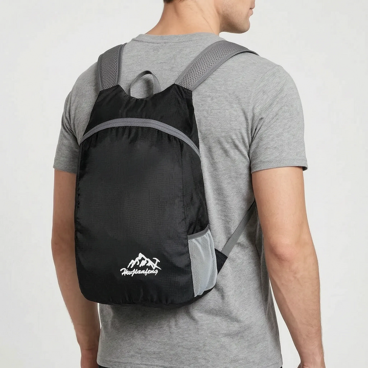 Leichter Unisex Tagesrucksack, faltbar & kompakt, vielseitig einsetzbar für Freizeit & Sport.