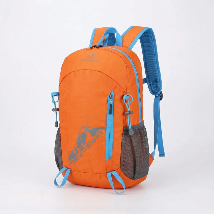 Wetterfester Nylon-Rucksack, leicht & strapazierfähig, perfekt für Outdoor, Sport & Freizeit.