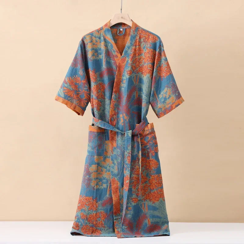 Entspannender Damen Kurzarm-Bademantel, atmungsaktiv, in Rot-Orange, ideal als Loungewear zuhause.