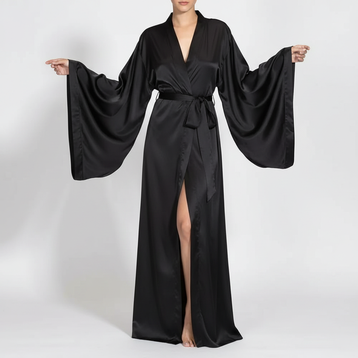 Damen-Wickelbademantel mit Schalkragen, lang & elegant, bequemer Hausmantel für entspannte Momente.