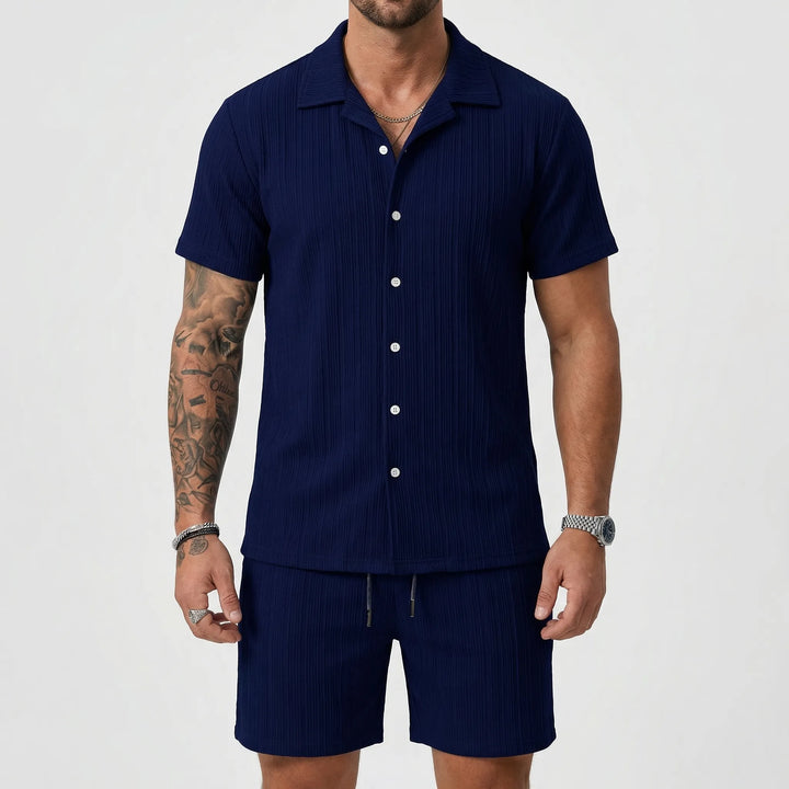 Herren Soltrek Sommer Set mit lockerem Kurzarmhemd und Shorts, komfortabel und stilvoll.
