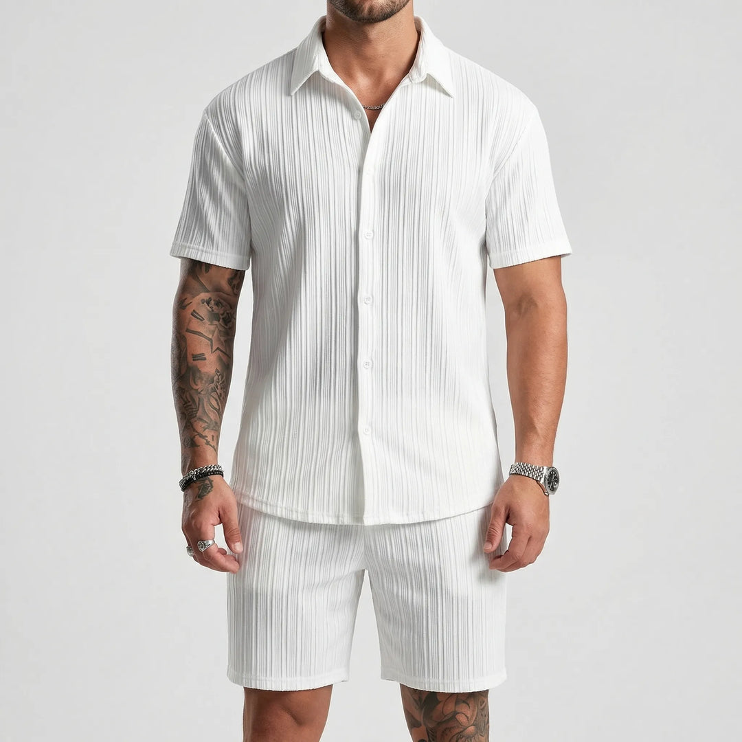 Herren Sommer-Freizeitset: Soltrek Kurzarmhemd & Shorts, bietet Komfort und Stil für jeden Anlass.