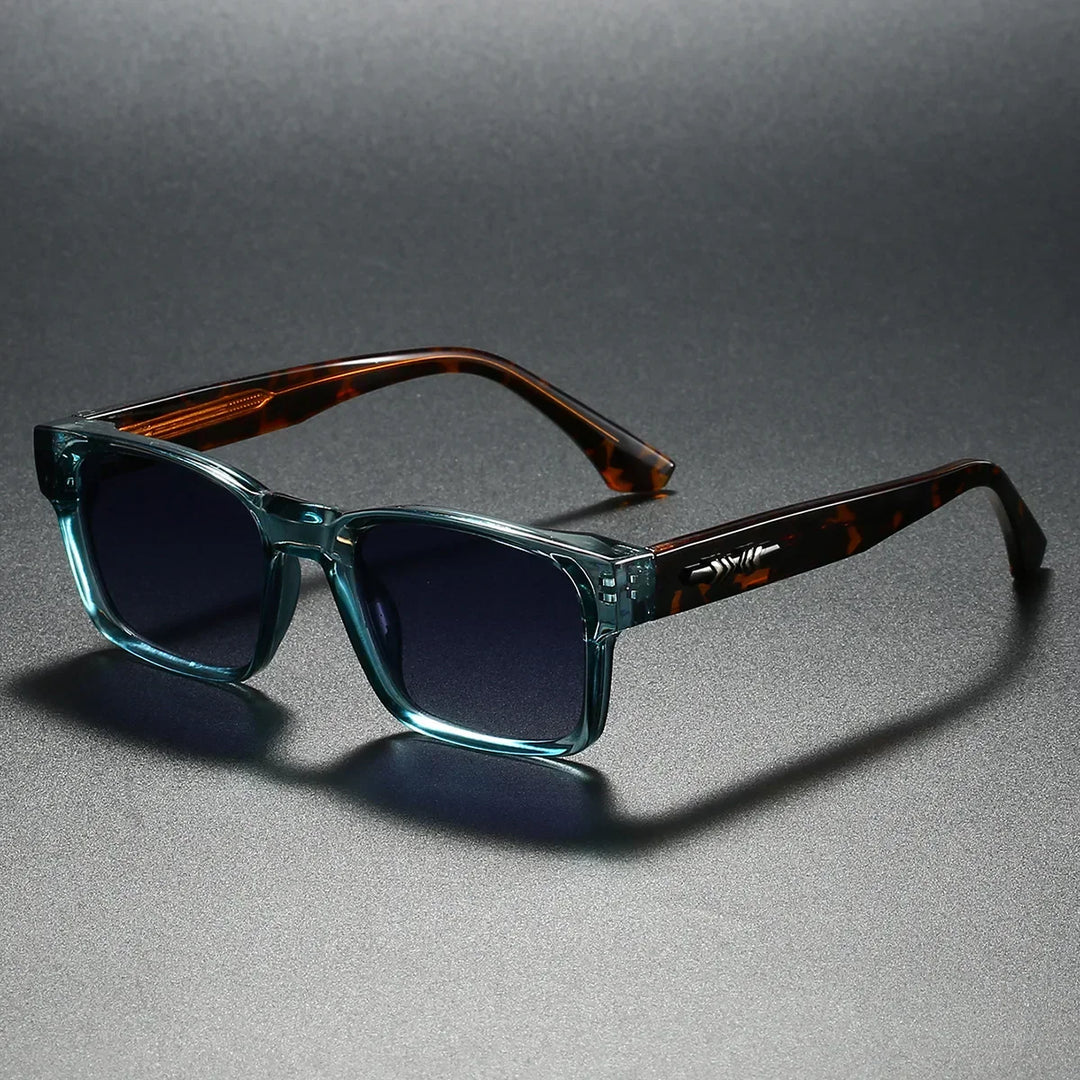 Stilvolle Damen-Sonnenbrille, eckig, UV400, polarisiert, für sonnige Tage.