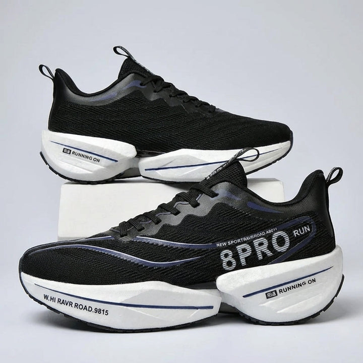 Moderner Herren Sneaker, ideal zum Running, mit innovativer Energiedämpfung.