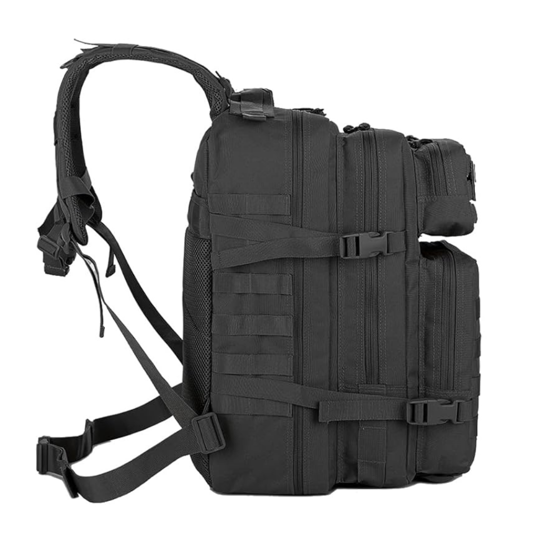 Schwarzer 50L Molle Rucksack, vielseitiges Reisegepäck für Trekking und Abenteuer.