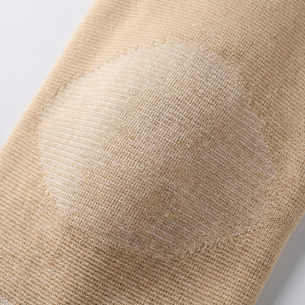 Bequeme Kniebandage mit Wärme für Gelenkschutz. Ideal für Sport, Laufen & tägliche Unterstützung.