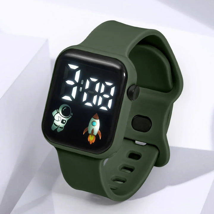 Bunte Kinder Smartwatch mit intuitivem Touchscreen, strapazierfähig für den Schulalltag.