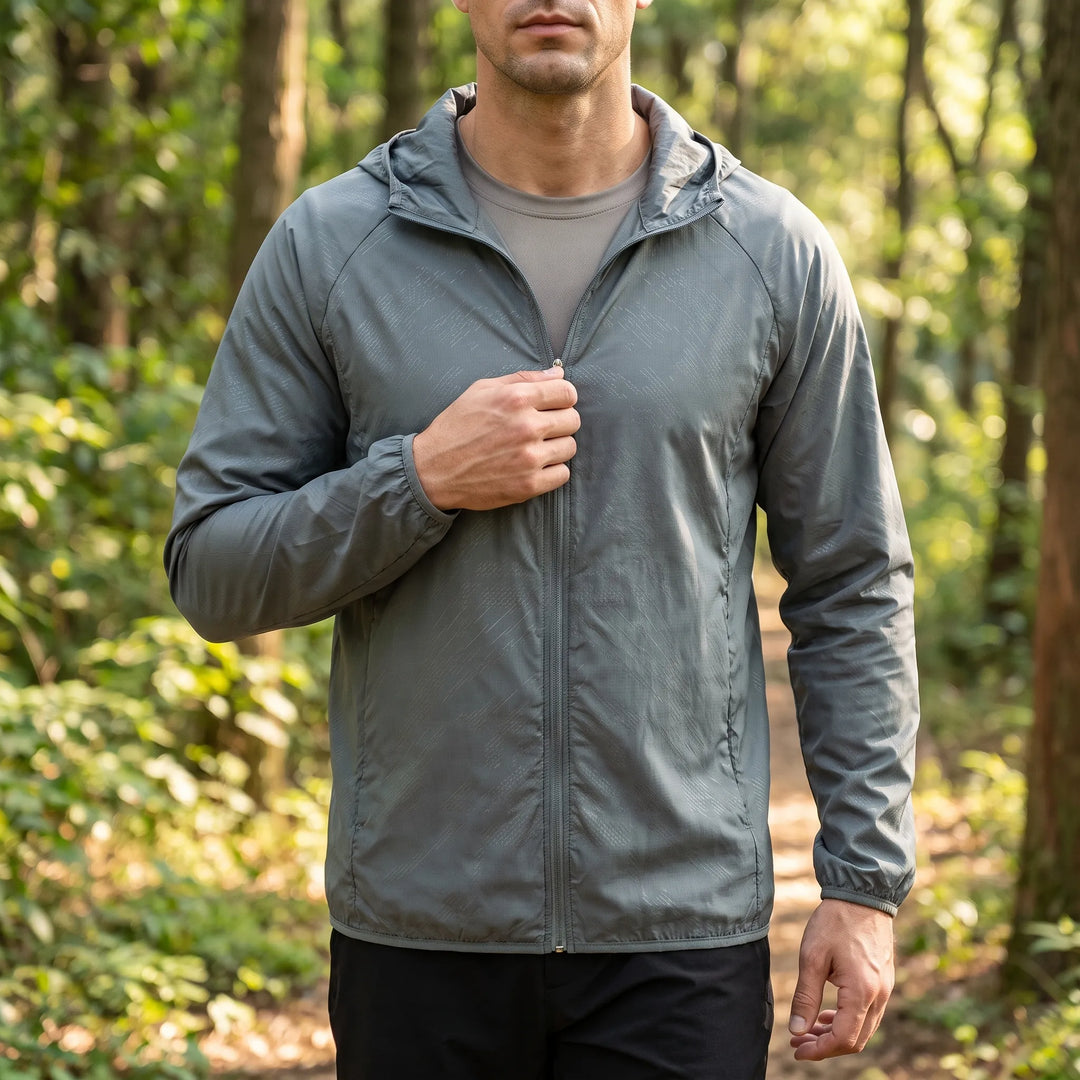 Unisex TrekLite Windbreaker, leicht & atmungsaktiv, ideal für Outdoor-Aktivitäten.