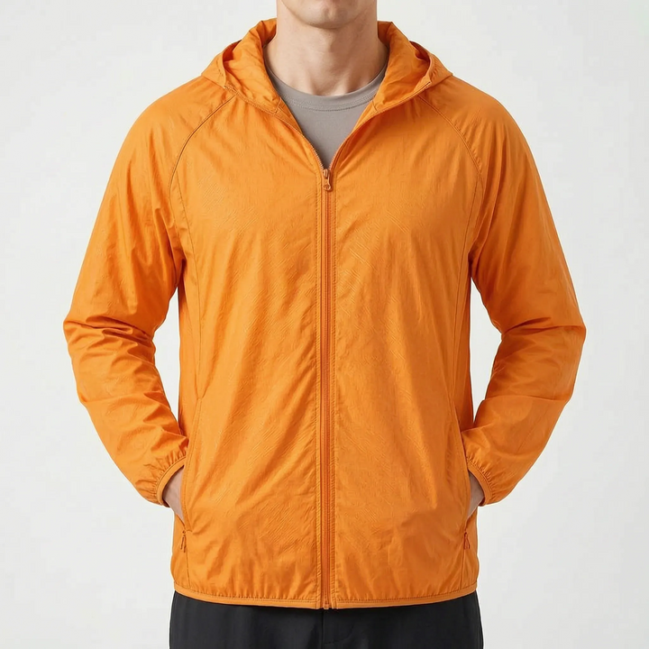Schützender TrekLite Windbreaker, leicht und atmungsaktiv, hält warm bei Outdoor-Sport.