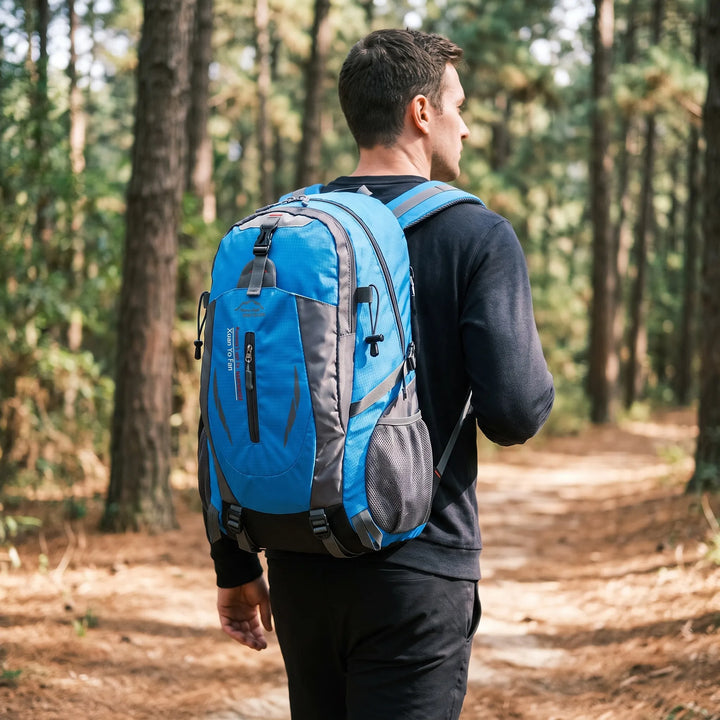 Leichter Unisex Wanderrucksack aus Nylon, ideal für Tagesausflüge, Outdoor & Trekking. Vielseitig & komfortabel.