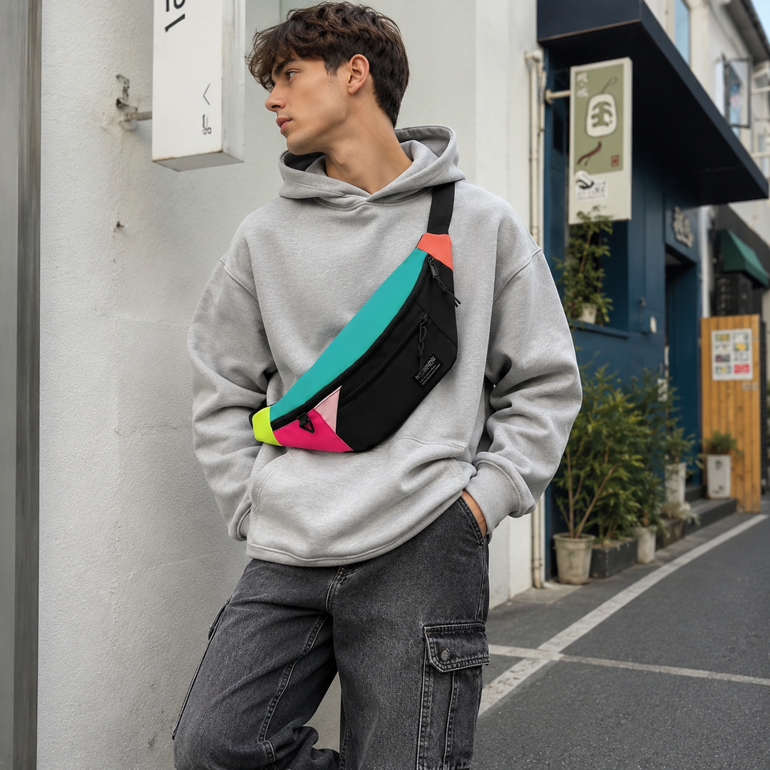 Schwarze Unisex Hüfttasche aus robustem Nylon, ideal für Reisen und Outdoor-Aktivitäten.