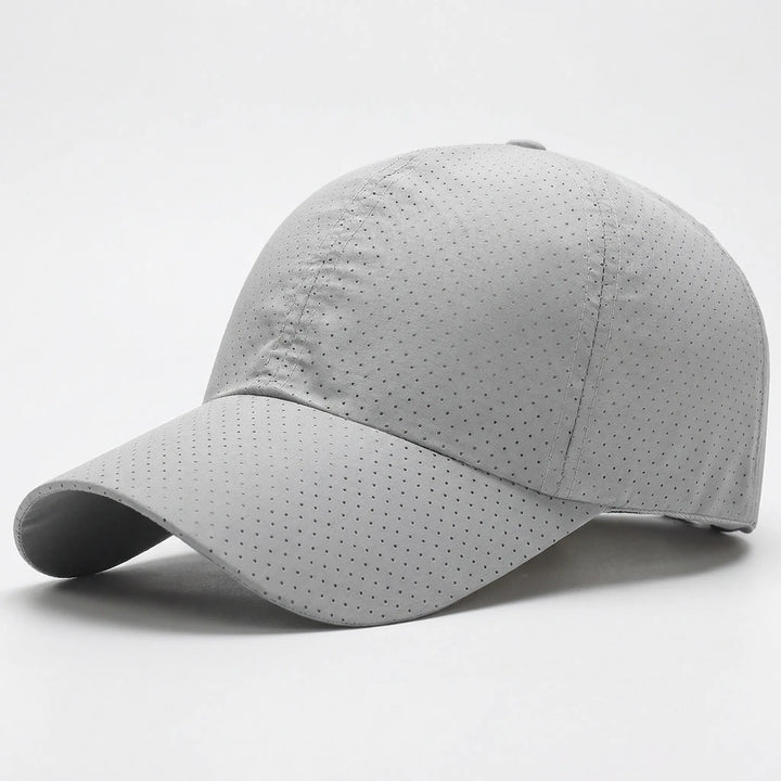Verstellbare Baseballkappe unisex, perforiertes Material für Atmungsaktivität, perfektes Freizeit-Accessoire.