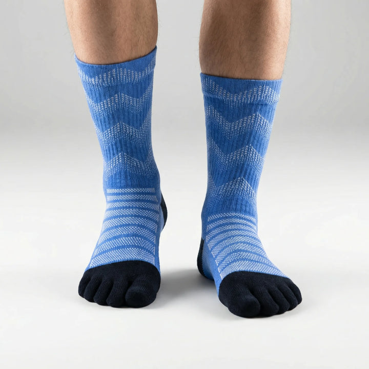 Gepolsterte Herren Zehensocken für Wandern und Skifahren. Bieten Wärme und Komfort für lange Tage im Schnee.