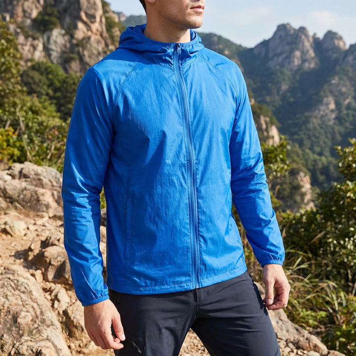 Bequeme unisex Kapuzenjacke, leicht & atmungsaktiv, ideal für Sport und Freizeit im Freien.
