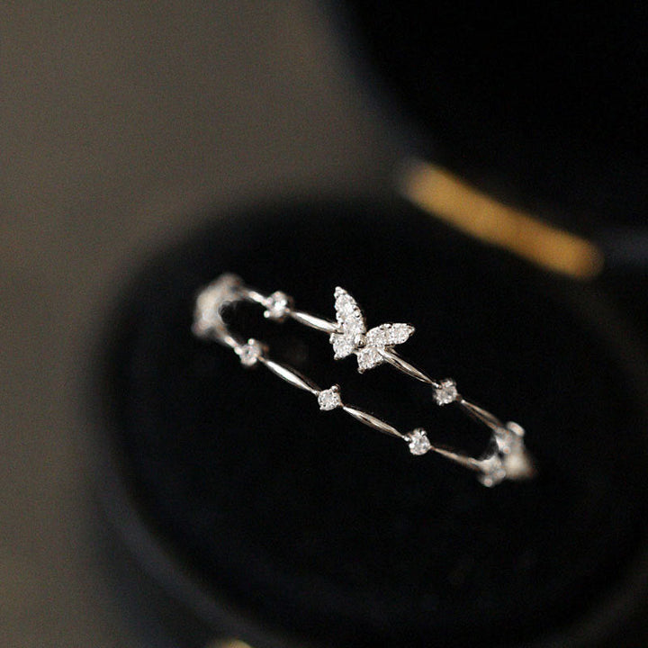 Funkelnder Zirkonia-Schmetterlings-Fingerring für Frauen, aus Sterlingsilber, verstellbar, eleganter Schmuck.