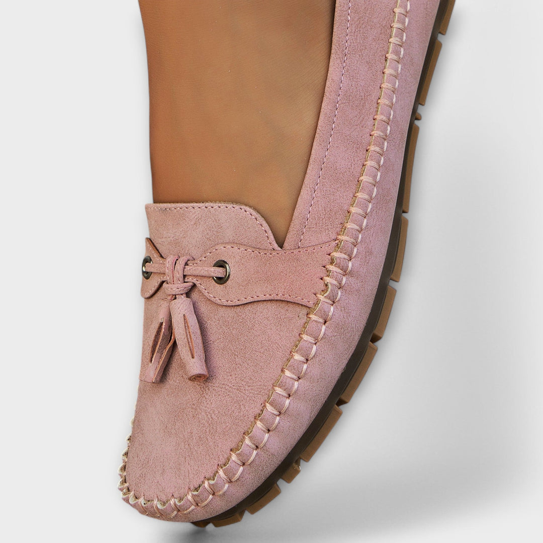 Braune Damenschuhe: Orthopädische Loafer, stilvoll und bequemer Begleiter.