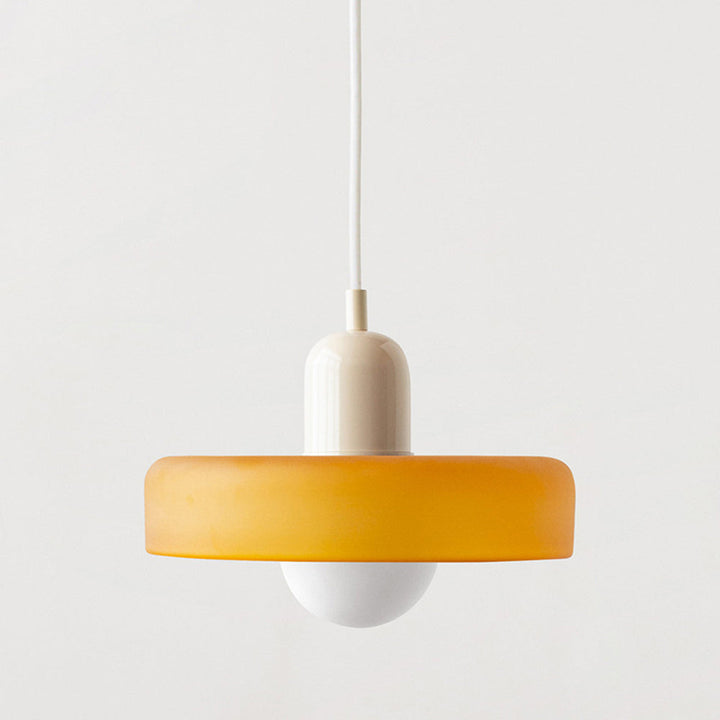Pendelleuchte: Bauhaus-Design, Buntglas, farbenfroh, für Esszimmer und Küche.