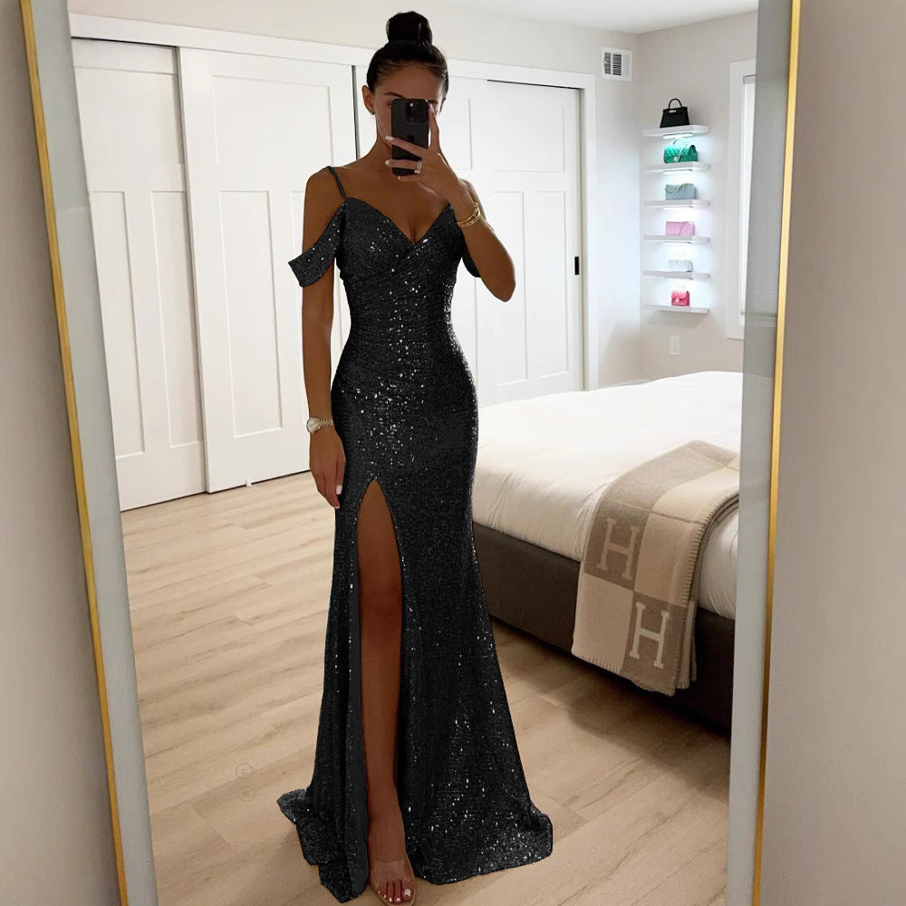 Glamouröses Damen Gala Kleid mit verführerischem hohem Schlitz und eleganter Passform für besondere Abende.