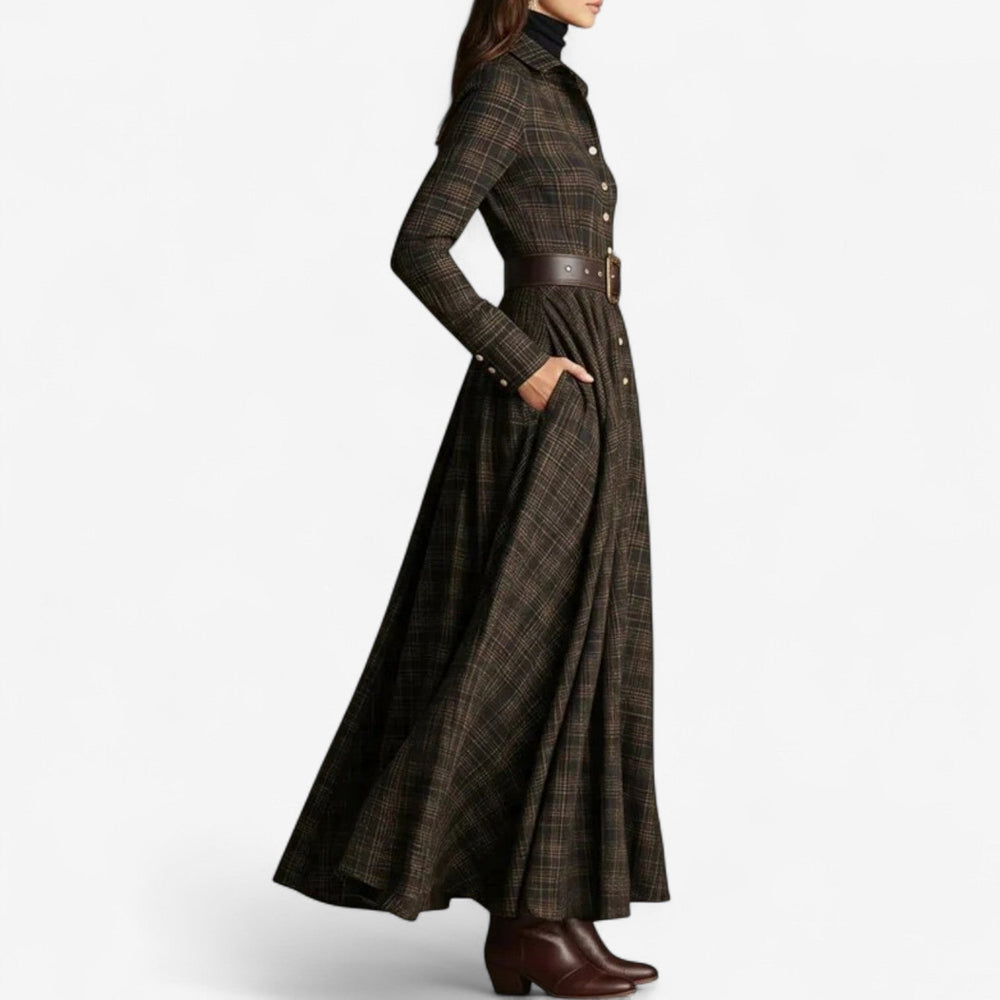 Vielseitiges Damen Maxikleid in A-Linie, kariertes Hemdblusenkleid mit langen Ärmeln, braun. Zeitlos.