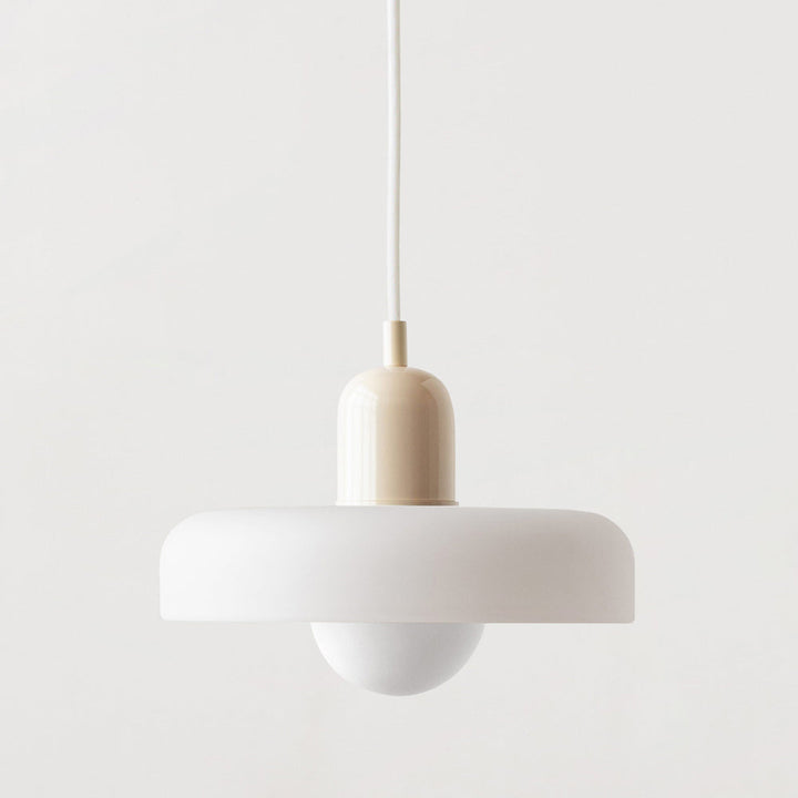 Elegante Deckenleuchte, Buntglas, Bauhaus-Design, als Wohn- oder Esszimmerlampe.