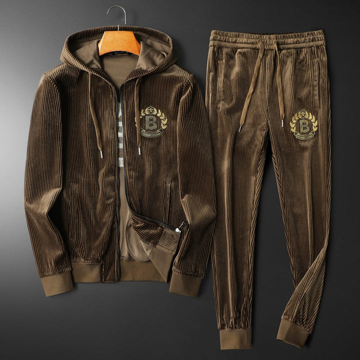 Bequemer Herren Zweiteiler Sportanzug mit Hoodie und Joggerhose für Freizeit und Alltag, ideal für Komfort.