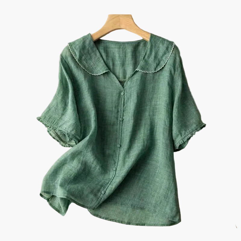 Elegante Damen Vintage Bluse mit Bubikragen, Kurzarm und lockerer Passform in Pastellfarbe, ideal für Büro & Freizeit.