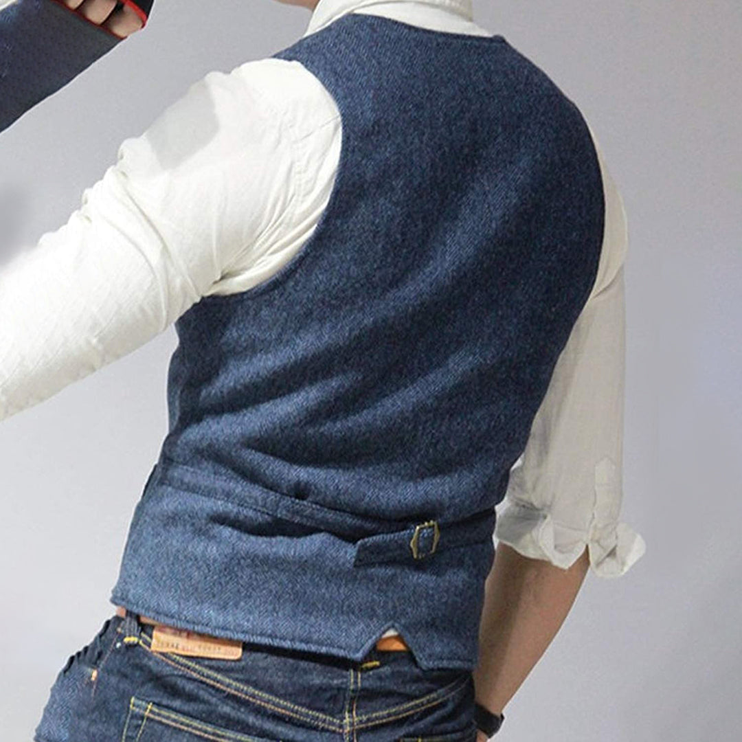 Elegante Herren Vintage-Weste, ideal für formelle Anlässe oder stilvolle Freizeit-Outfits, klassische Herrenmode.