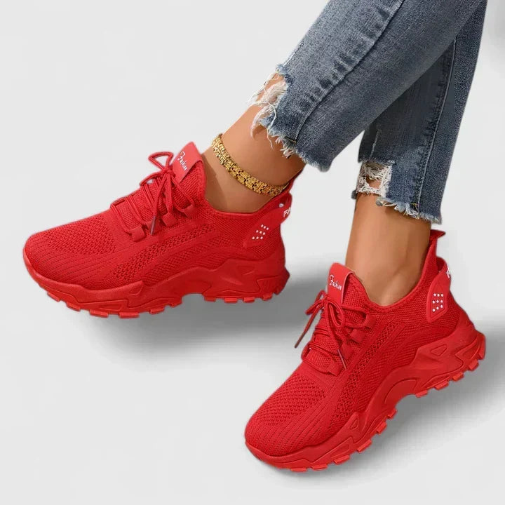 Leichte Freizeitschuhe für Damen. Modische ergonomische Sneaker bieten ganztägigen Tragekomfort.