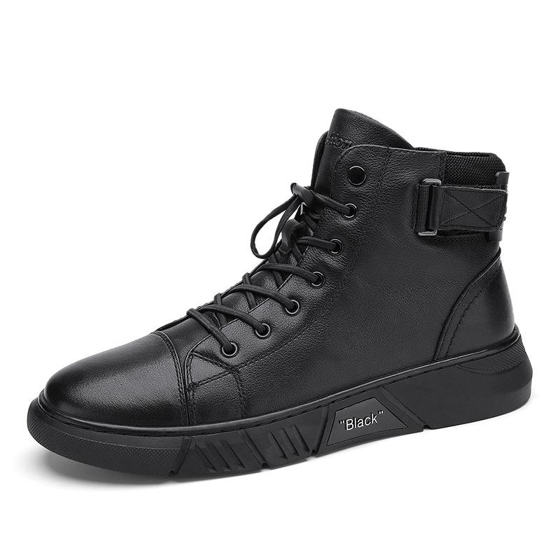 Premium schwarze orthopädische Herrenstiefel, handgefertigt. Ideal für Business und Freizeit mit Gewölbestütze.