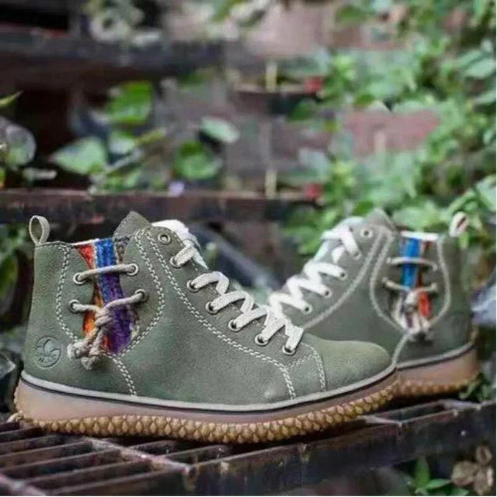 Orthopädische Winterboots für Damen & Herren. Rutschfest, warm & mit Fußgewölbestütze für maximalen Komfort.