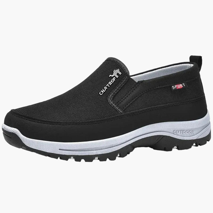 Orthopädische Herren Slip-On Sneaker, grau, bieten optimalen Komfort und Stabilität für lange Spaziergänge.