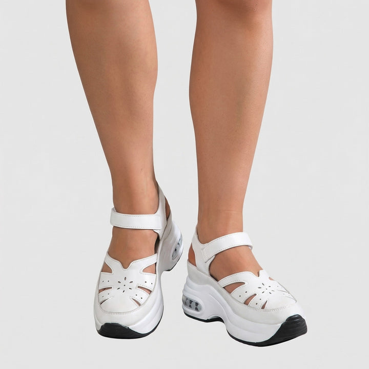 Damen Orthopädische Komfortsandalen mit leichter Unterstützung und ergonomischem Design für Fussgesundheit im Sommer.