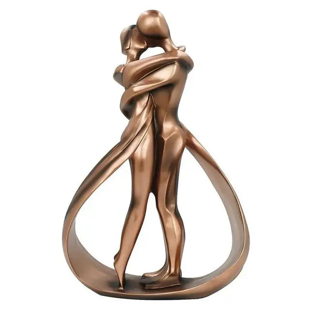 Detailreiche Kunstskulptur Seraphina: Liebendes Paar in romantischer Pose. Zeitloses Harz-Kunstwerk für Deko.