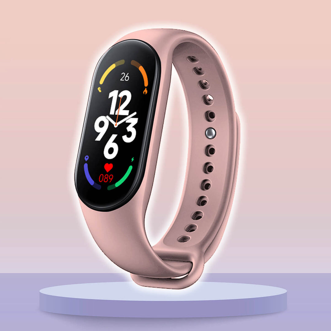 Nahaufnahme einer modernen Smartwatch für Kinder; detailreiches Gehäuse und intuitiver Touchscreen sichtbar.