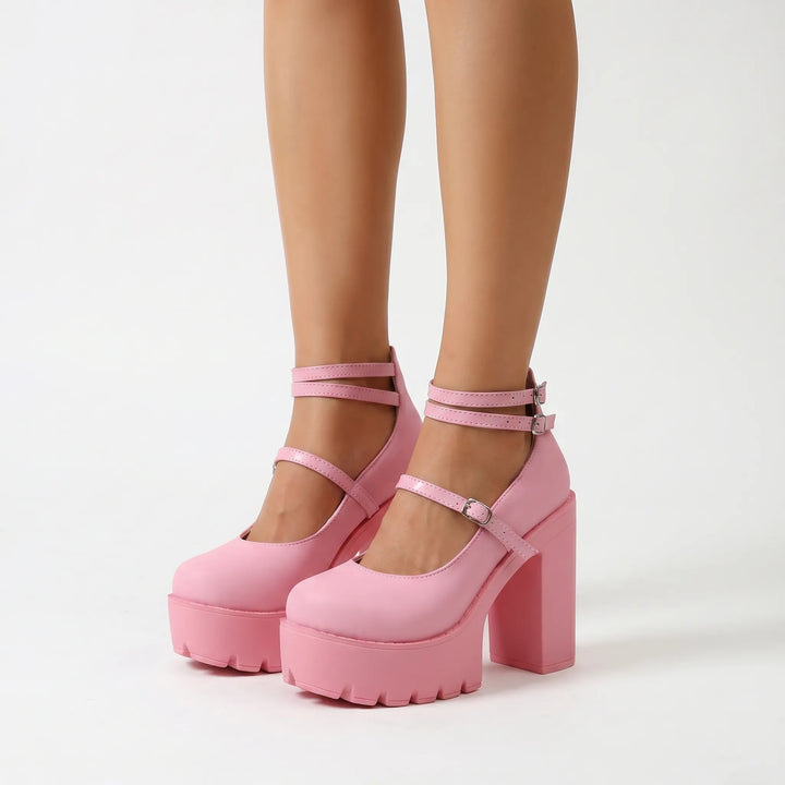 Vintage Stil Plateau Pumps mit Blockabsatz und verstellbaren Riemen für Damen, elegante High Heels.