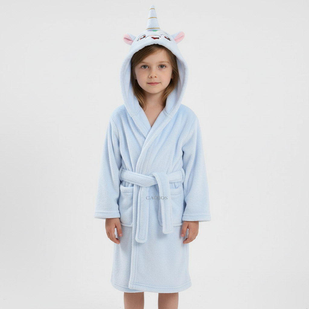 Weicher Plüsch-Bademantel CozyWrap für Kinder, einfach zum Wohlfühlen.