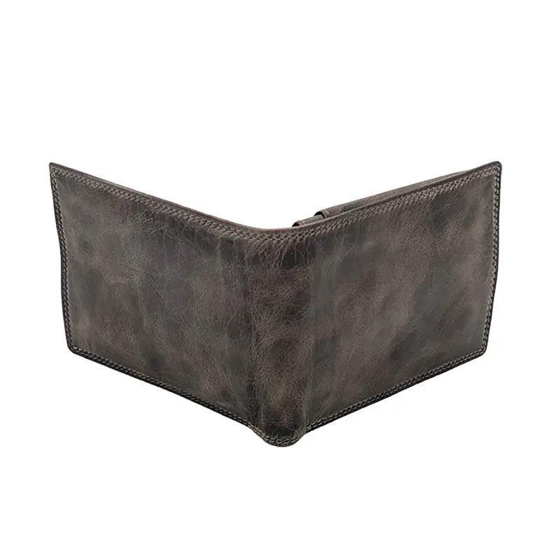 Elegante Herren Geldbörse aus Echtleder mit Münzfach, RFID-Blocker und mehreren Kartenfächern.